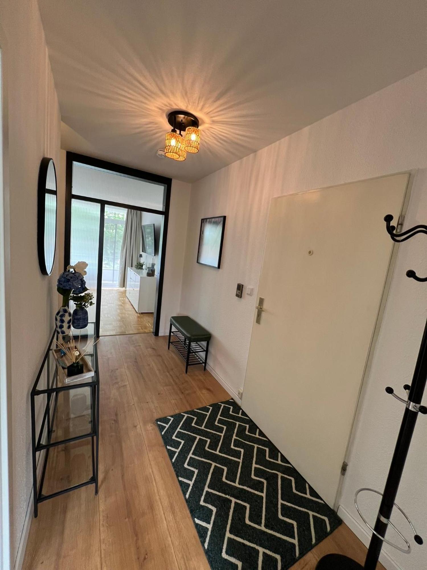 W&D Living - Fewo Kleines Italien Mit Parkplatz Und Balkon Celle Exterior photo